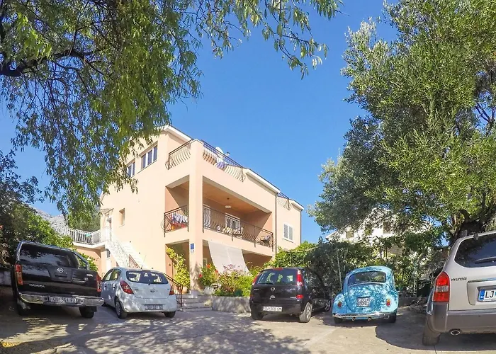Apartments Milostic