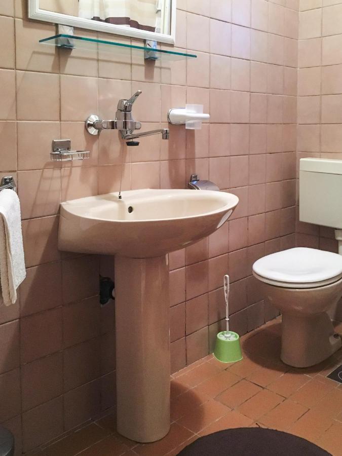 Milostic Apartment *