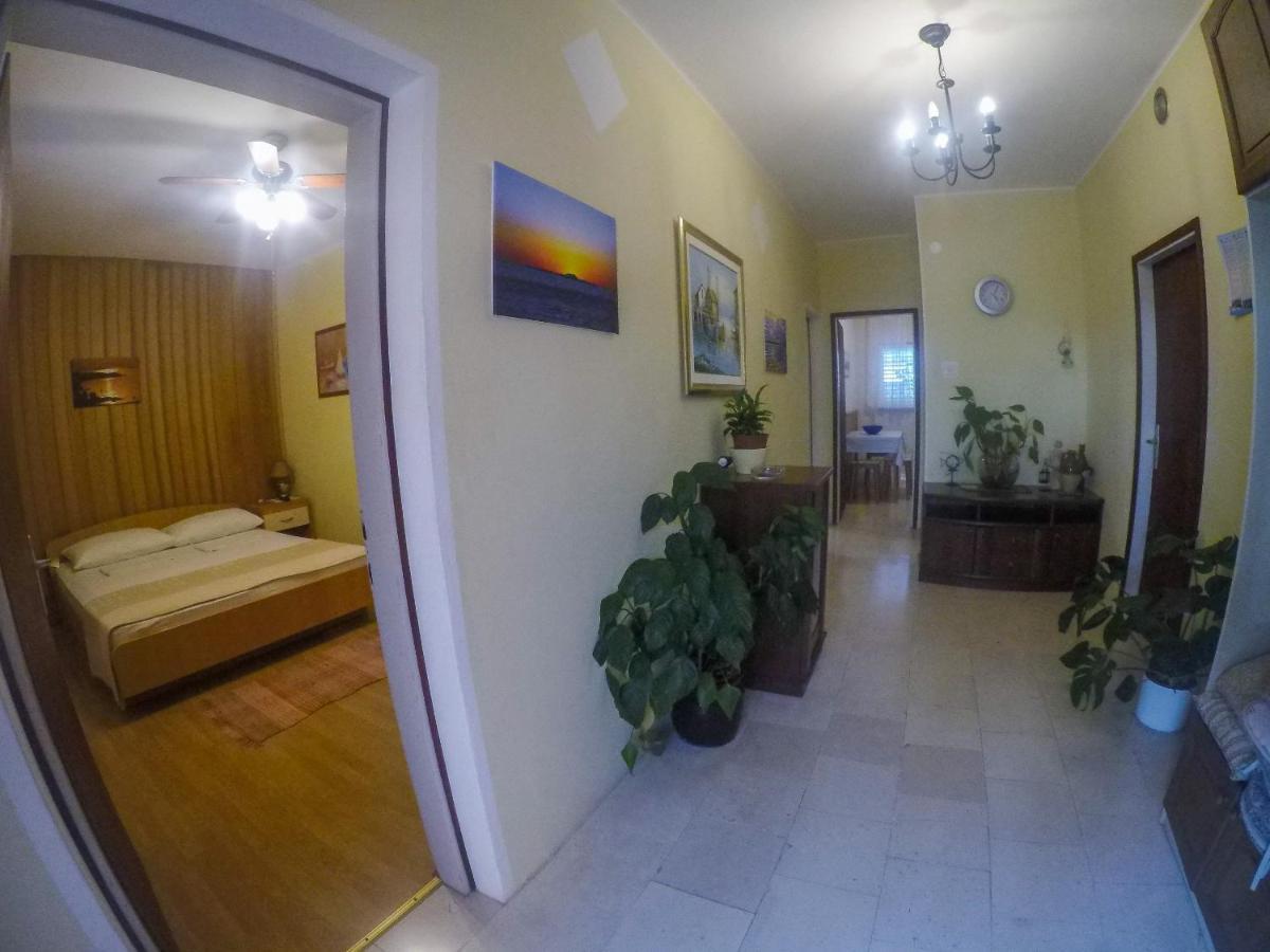 Milostic Apartment